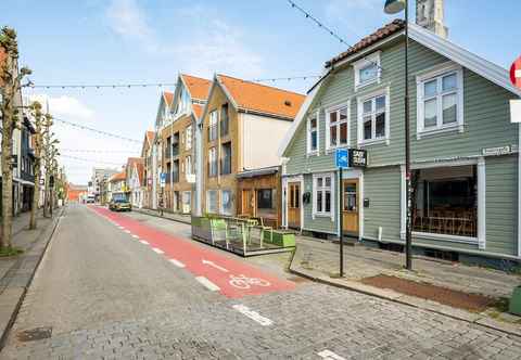 Lainnya Apartment With two Bedrooms and Parking in the City of Stavanger