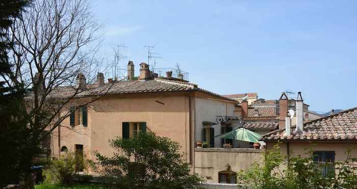 Lain-lain Scappo In Umbria, La Casa Del Duomo