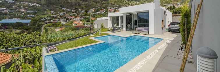 Others House With Pool and sea View, Pearl of Calheta