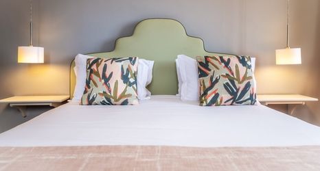 Others 2 The Wine Lodges by An Island Apart