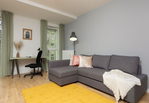 Others Warszawa Stalowa Apartment by Renters