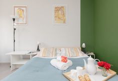 Others 3 Warsaw Batuty Apartment by Renters