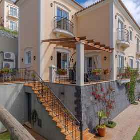 Primary image1Villa Bougainvillea,São Gonçalo別墅