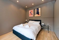 Others 3 Contemporary Flat With Private Patio in Primrose Hill by UnderTheDoormat