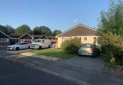 Others Impeccable Bungalow in Fair Oak, Hampshire