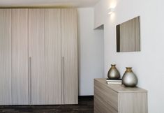 Others 4 JOIVY Stunning 2-BR Flat w/ Balcony