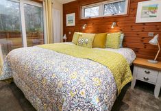 อื่นๆ 2 2 Southern Place