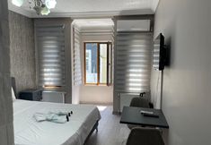 其他 7 Taksim Yamac Suit