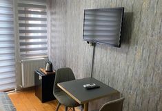 อื่นๆ 3 Taksim Yamac Suit