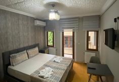 อื่นๆ 2 Taksim Yamac Suit