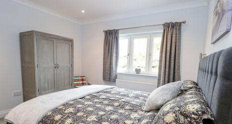 Lain-lain 2 Robin's Nest