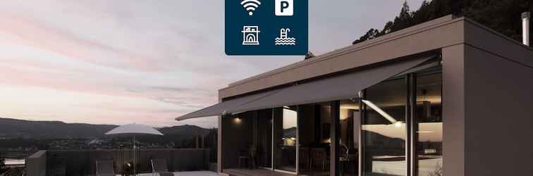 Lain-lain Pool Wifi Parking Fireplace Mystay