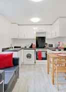 Primary image Beside the Seaside Apartment - Sleeps 2 to 4 Guests - Fast Wifi