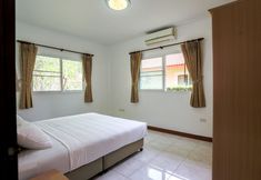 Khác 5 Lovely House With Access to Large Swimming Pool and Near Chalong Pier