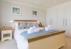 Lainnya 7 Surf and Sand