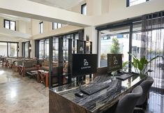 Lain-lain 3 Livinton Hotel