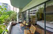 Others 5 Mid-century 1 Bedroom Apartment on Albert Park With Parking