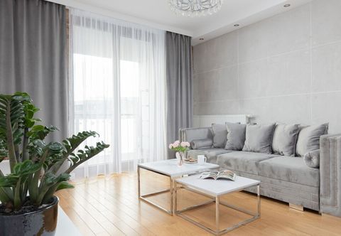 Others Apartment Wilanów by Renters Prestige