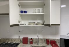 기타 6 Bela Hospedagem - Vista piscina e mar