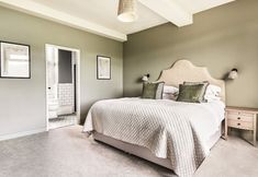 Lainnya 5 Hillcrest House