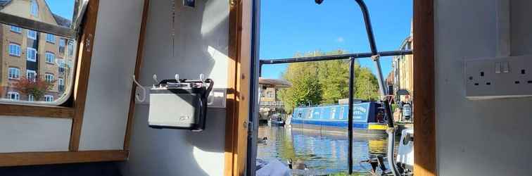 Others Charming Baby Narrowboat Apsley Marina