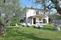 Others Villa Lisi - Sleeps 8 Private Garden in Residence With Pool in Bardolino