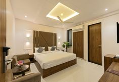 Others 2 Avalon Palms Agra