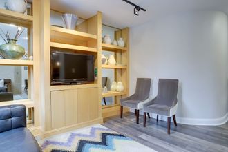 Others 4 Fantastic 1 Bedroom Condo at Ballston