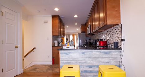 其他 2 Yachtsman's Cove with 3-Levels