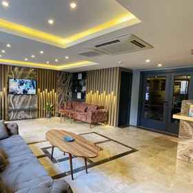 Primary image1Zem 飯店,Ozi Pizza & Pasta飯店