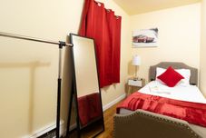 Others Deluxe single bed 1st FL in Elmhurst NY