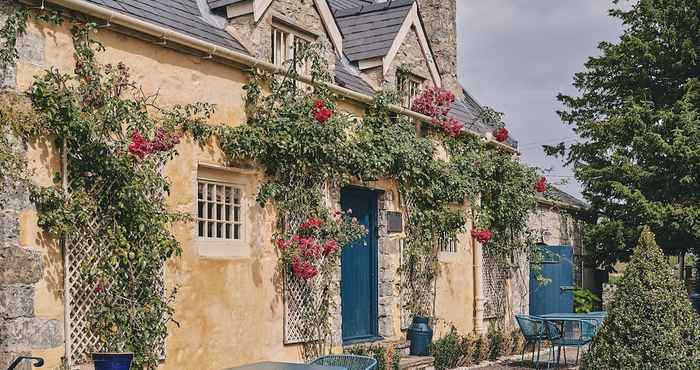 อื่นๆ Alium Cottage Gileston Manor