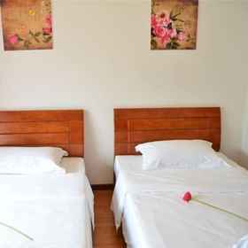 Room 1 China Magnetic Mountain Springs Park, Hotel Longkou