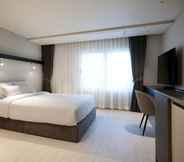 Lainnya 6 The Connoisseur Residence Hotel