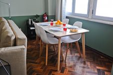 其他 Green Wine Affair by Misha s Place 6B