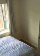 Room Lovely 3 Bedroom Holiday Home With Free Parking