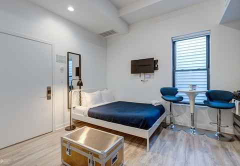 อื่นๆ Amenities No Hotel Room Can Match! Full Kitchen And In-unit Laundry! - 747 Lofts Cabin 306  by RedAwning