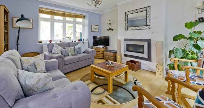 Others Delightful Apartment in Prime Location Near Hampstead Heath by Underthedoormat