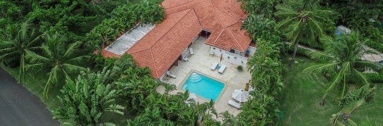 Lainnya Golf Villa Close to the Beach No00