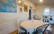 Others 4 Comfortable Family Home in Mount Hawthorn