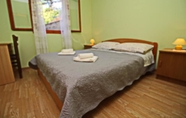 Others 2 Apartments Bacic