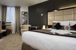 VR Queen Street - Hotel & Suites, ₱ 4,997.70