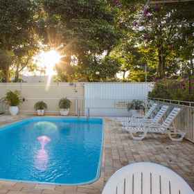 Primary image1瀑布飯店及旅館,奥马尔·伊本·哈塔卜清真寺飯店