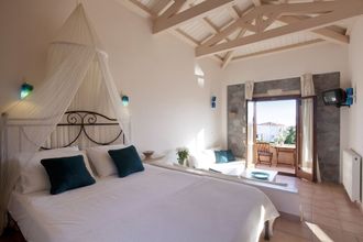 Lainnya 4 Angelina Aegina Boutique Escape