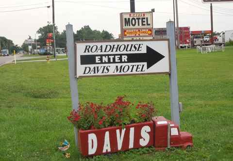 Others Davis Motel