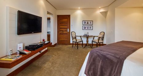 기타 2 L.A.H. Hostellerie