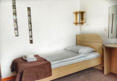 อื่นๆ 3 Logos