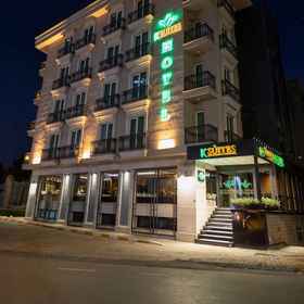 Primary image 1 K Suites Hotel, Vernazza Suites Hotel Hotels