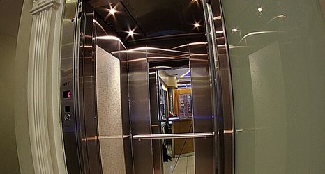 Lain-lain 2 Paradise Hotel