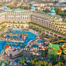 Primary image1水晶日落豪華溫泉渡假村 - 全包式,Dragon Bar飯店